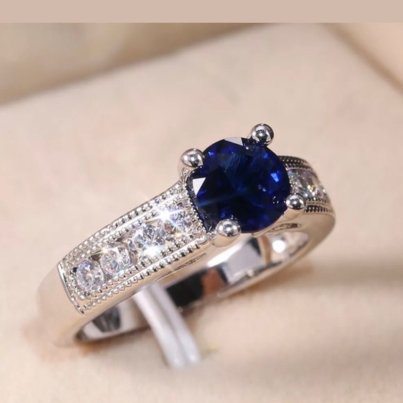 NWT 2.15ct Blue Sapphire Ring sz6 - Picture 3 of 4